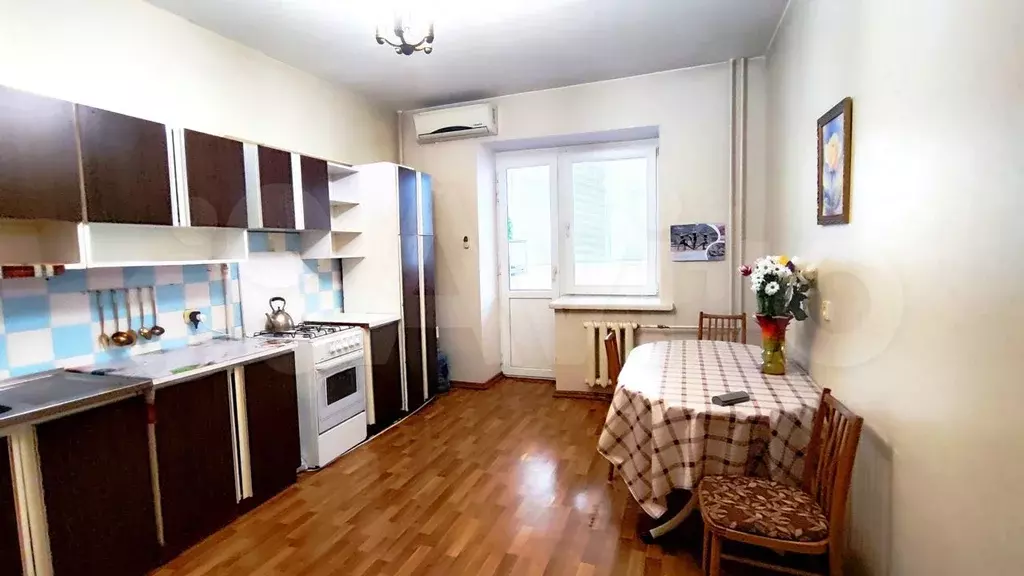 2-к. квартира, 90м, 3/5эт. - Фото 1