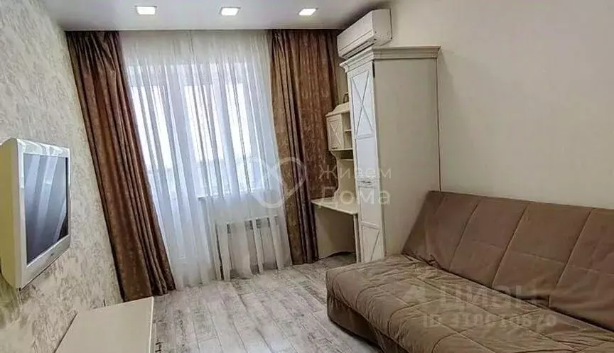 3-к кв. Волгоградская область, Волгоград Ангарская ул., 7Г (80.1 м) - Фото 0