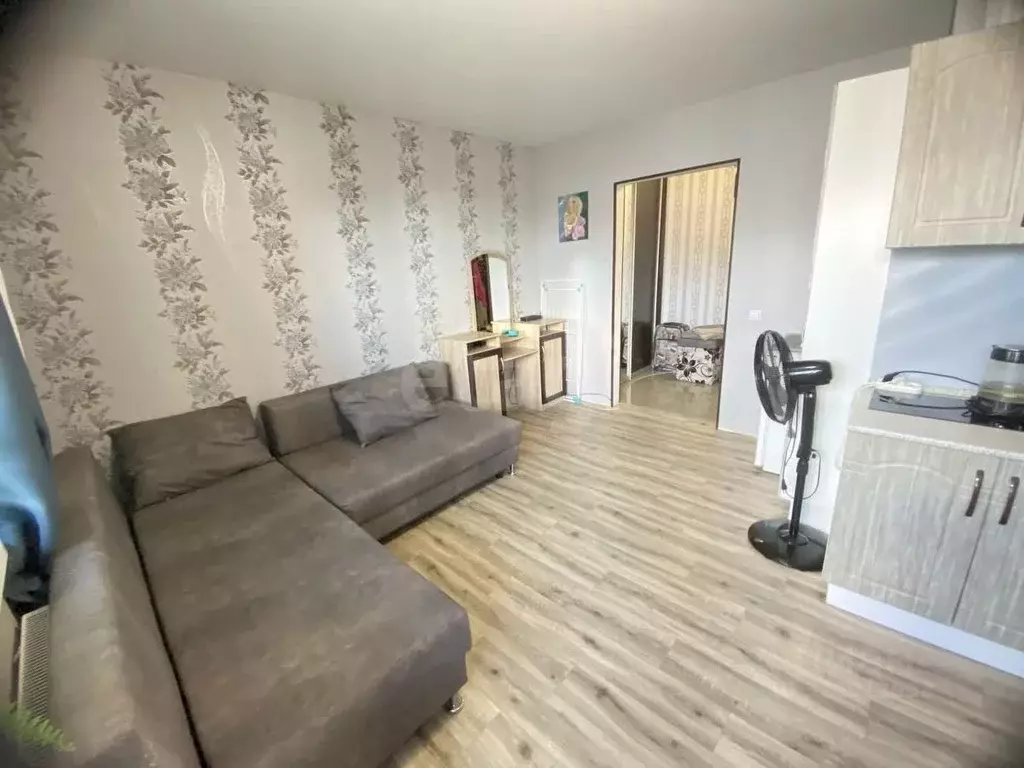 Студия Тюменская область, Тюмень ул. Новоселов, 115 (23.8 м) - Фото 2