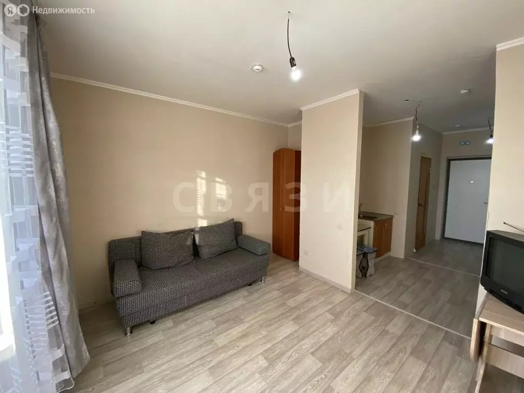 Квартира-студия: Тюмень, улица Героев Сталинградской Битвы, 5 (25.3 м) - Фото 2