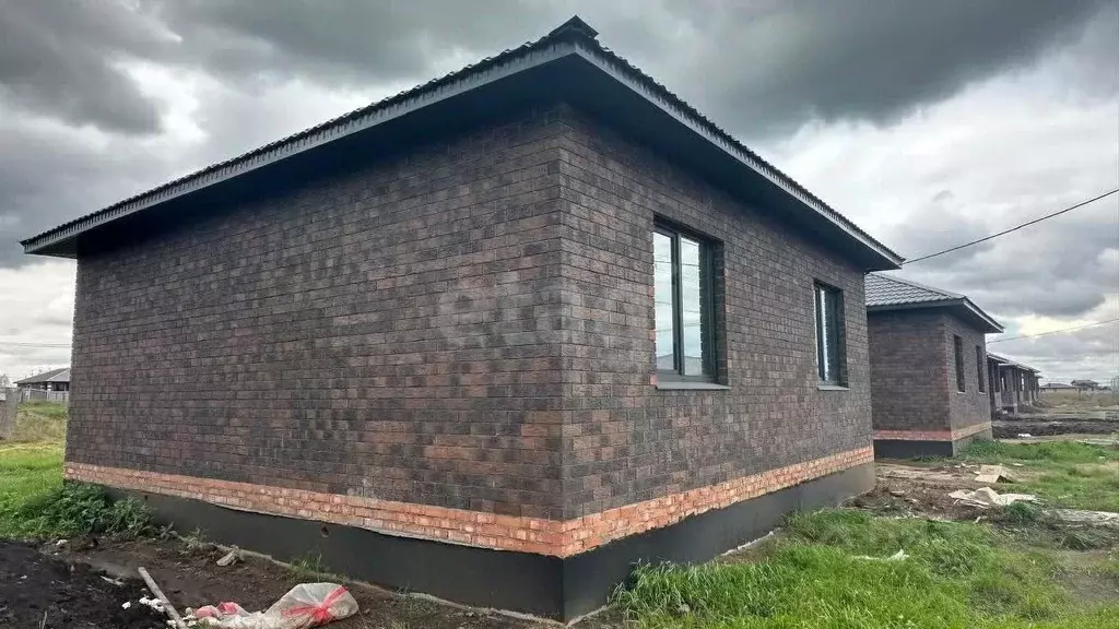 Дом в Башкортостан, Кармаскалинский район, Кабаковский сельсовет, д. ... - Фото 2