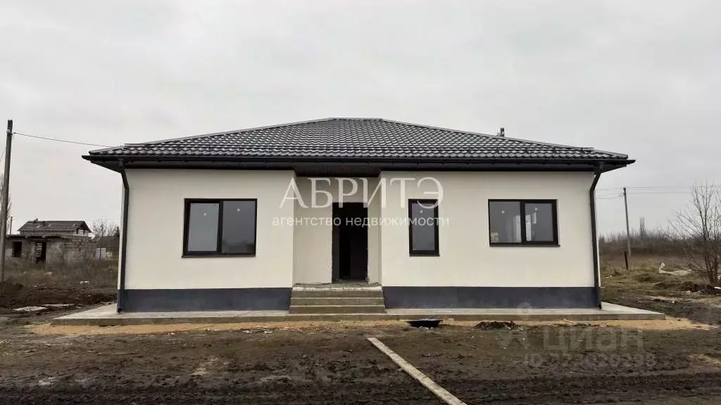 Дом в Липецкая область, Липецкий муниципальный округ, с. Ильино ул. ... - Фото 1