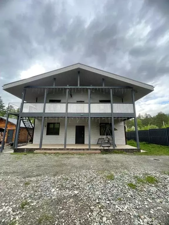 Дом в Алтай, Горно-Алтайск Солнечная ул., 27 (162 м) - Фото 1