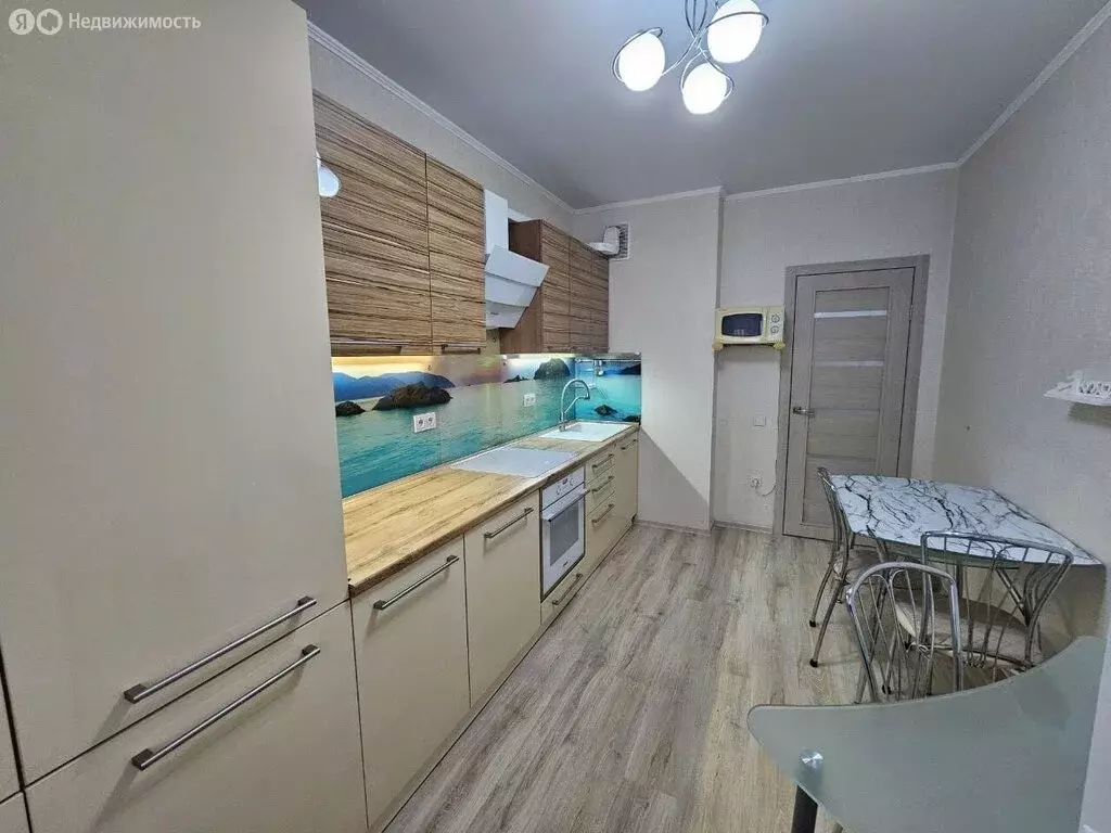 1-комнатная квартира: Астрахань, улица Савушкина, 6Е (47 м) - Фото 2