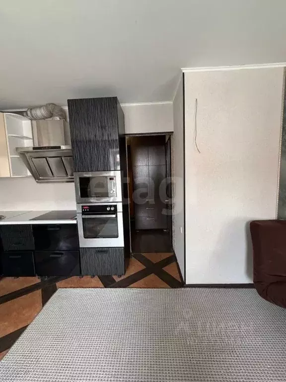 3-к кв. Кемеровская область, Кемерово Красная ул., 18 (50.0 м) - Фото 1