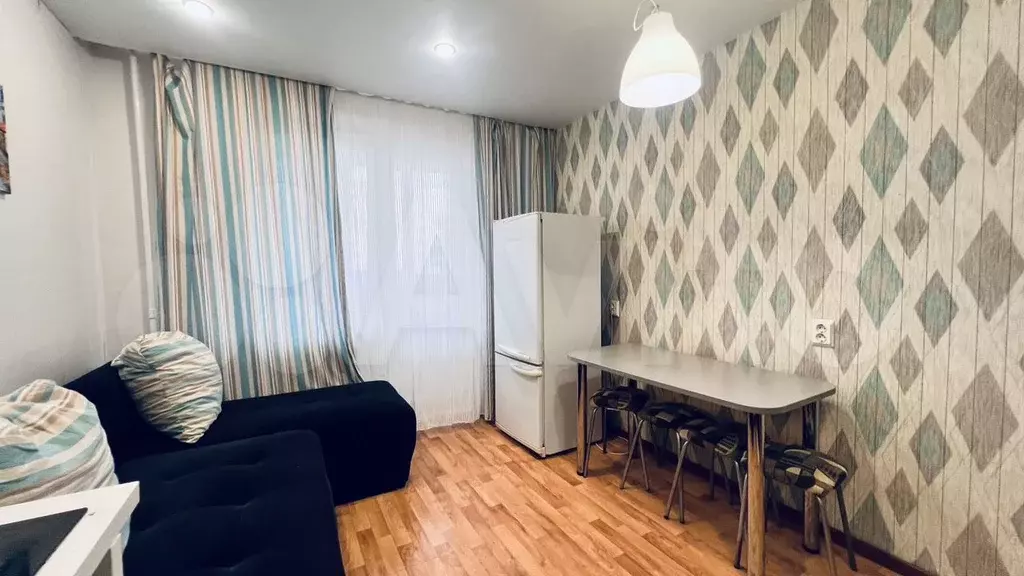 1-к. квартира, 41,9 м, 1/10 эт. - Фото 1
