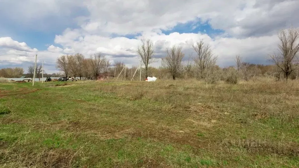 Участок в Оренбургская область, Оренбургский район, Сергиевский ... - Фото 1