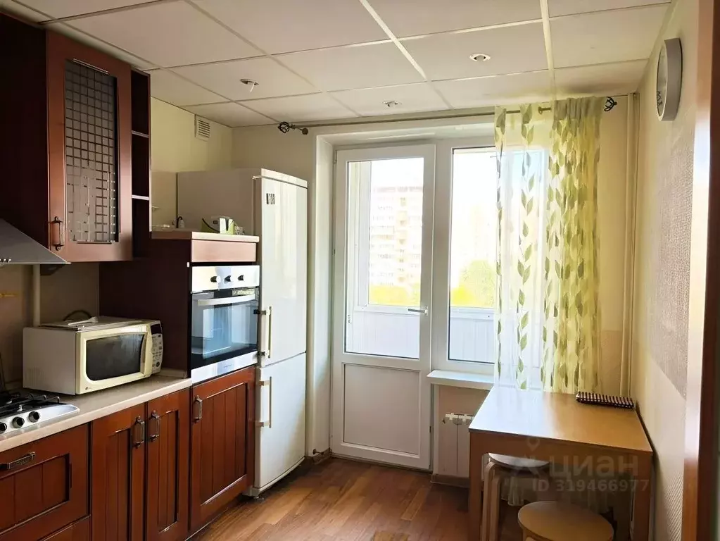 3-к кв. Москва ул. Архитектора Власова, 39 (58.0 м) - Фото 0