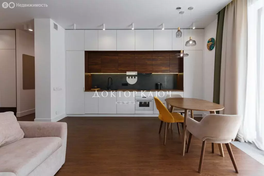 3-комнатная квартира: Новосибирск, Дачное шоссе, 22 (72 м) - Фото 0