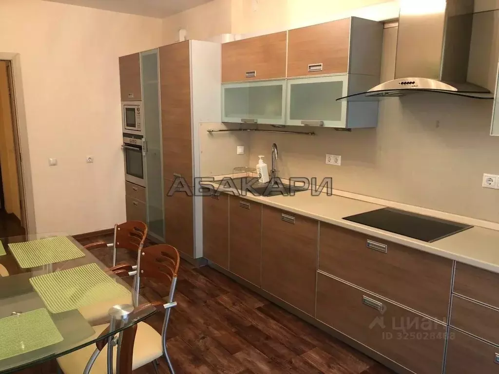 2-к кв. Красноярский край, Красноярск Парусная ул., 8 (68.0 м) - Фото 2