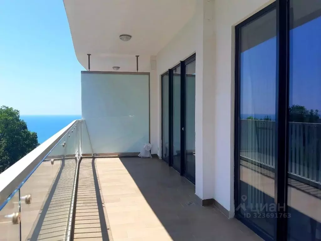 2-к кв. Краснодарский край, Сочи Курортный просп., 105 (101.0 м) - Фото 1