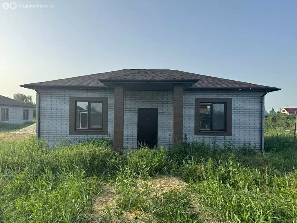 Дом в Краснослободск, Просторная улица (100 м) - Фото 1