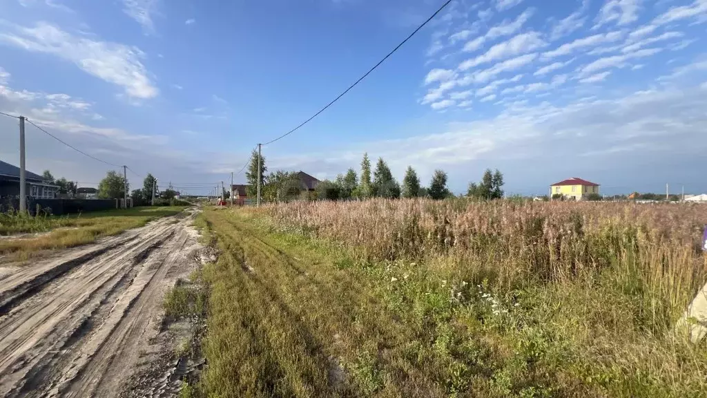 Участок в Тюменская область, Тюменский район, д. Ушакова  (15.9 сот.) - Фото 0