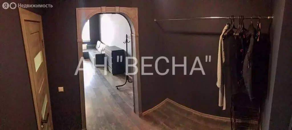 Квартира-студия: Новосибирск, улица Кирова, 225 (30 м) - Фото 1