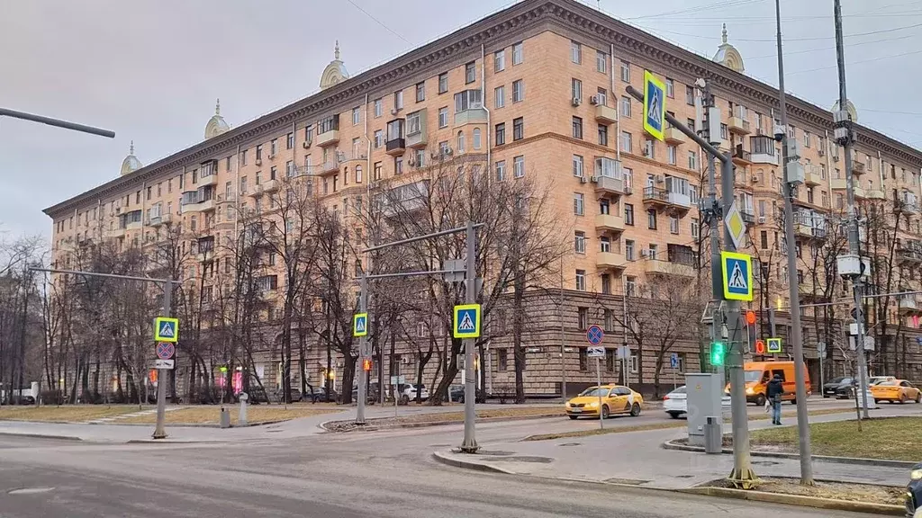 Комната Москва ул. Космонавта Волкова, 7 (17.2 м) - Фото 0