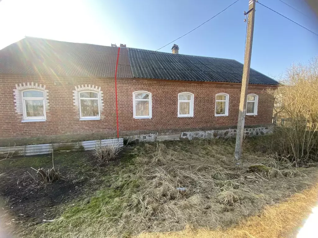 Дом в Ленинградская область, Сланцевский район, Черновское с/пос, д. ... - Фото 2