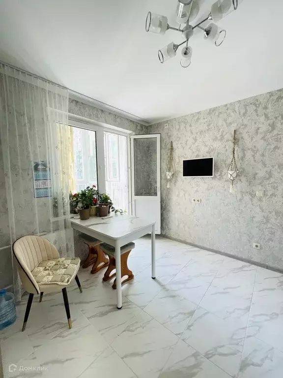Продаётся 1-к квартира, 42 м - Фото 1