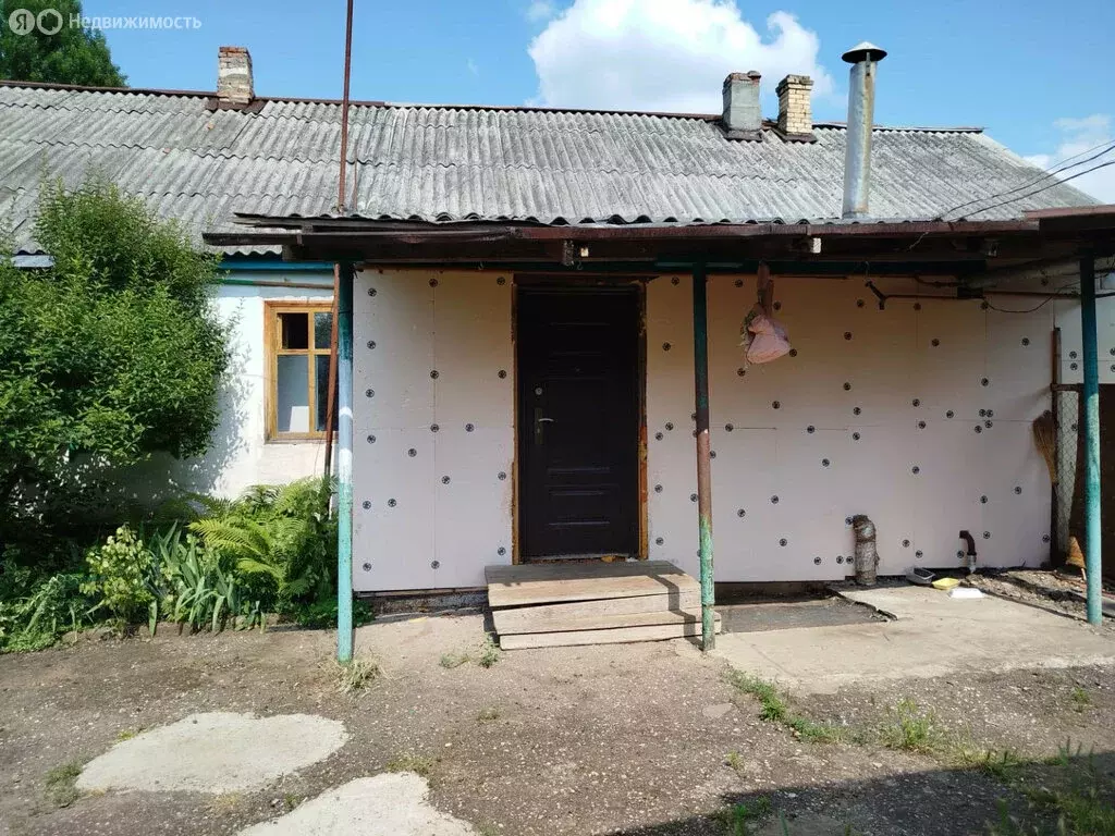 3-комнатная квартира: Апшеронск, Вокзальная улица, 11 (49.4 м) - Фото 1