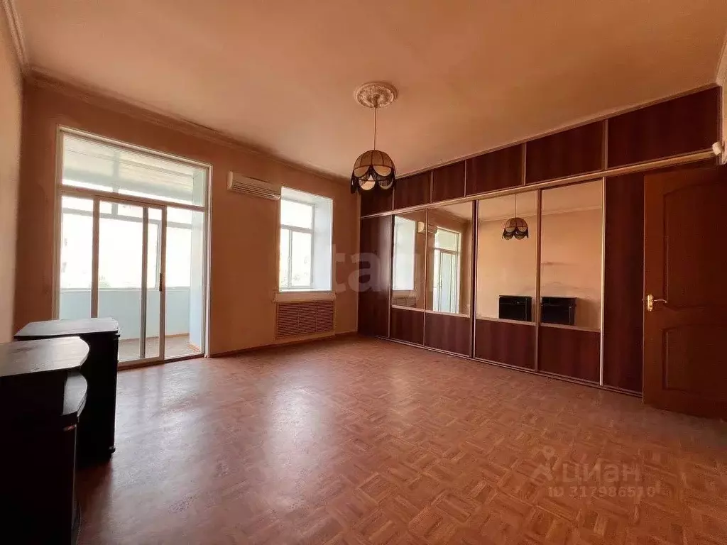 3-к кв. Приморский край, Владивосток Ивановская ул., 6/4 (106.0 м) - Фото 0