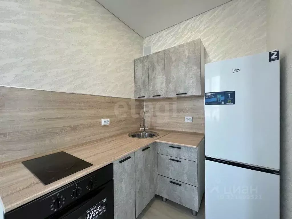 1-к кв. Тюменская область, Тюмень ул. Ветеранов Труда, 36к1 (40.0 м) - Фото 1