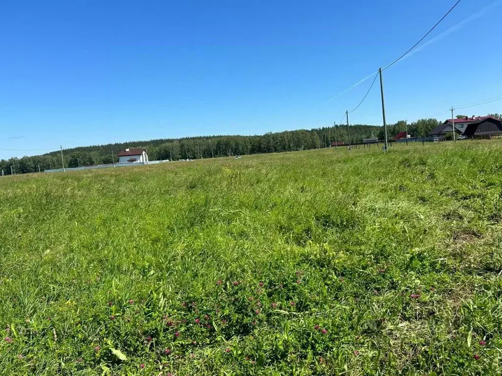 Участок в Свердловская область, Полевской городской округ, пос. ... - Фото 0