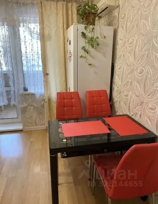 2-к кв. Приморский край, Владивосток ул. Чкалова, 30 (58.0 м) - Фото 2