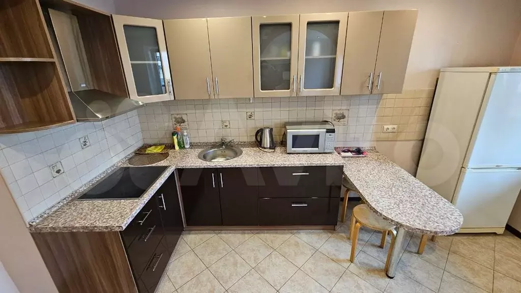 2-к. квартира, 58 м, 3/12 эт. - Фото 1