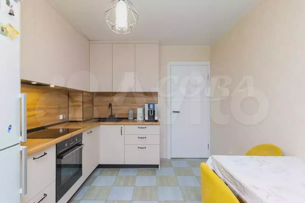 2-к. квартира, 58 м, 4/8 эт. - Фото 1