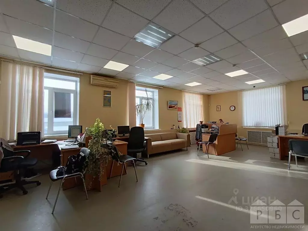 Офис в Саратовская область, Саратов Мурманский проезд, 1с1 (137 м) - Фото 1