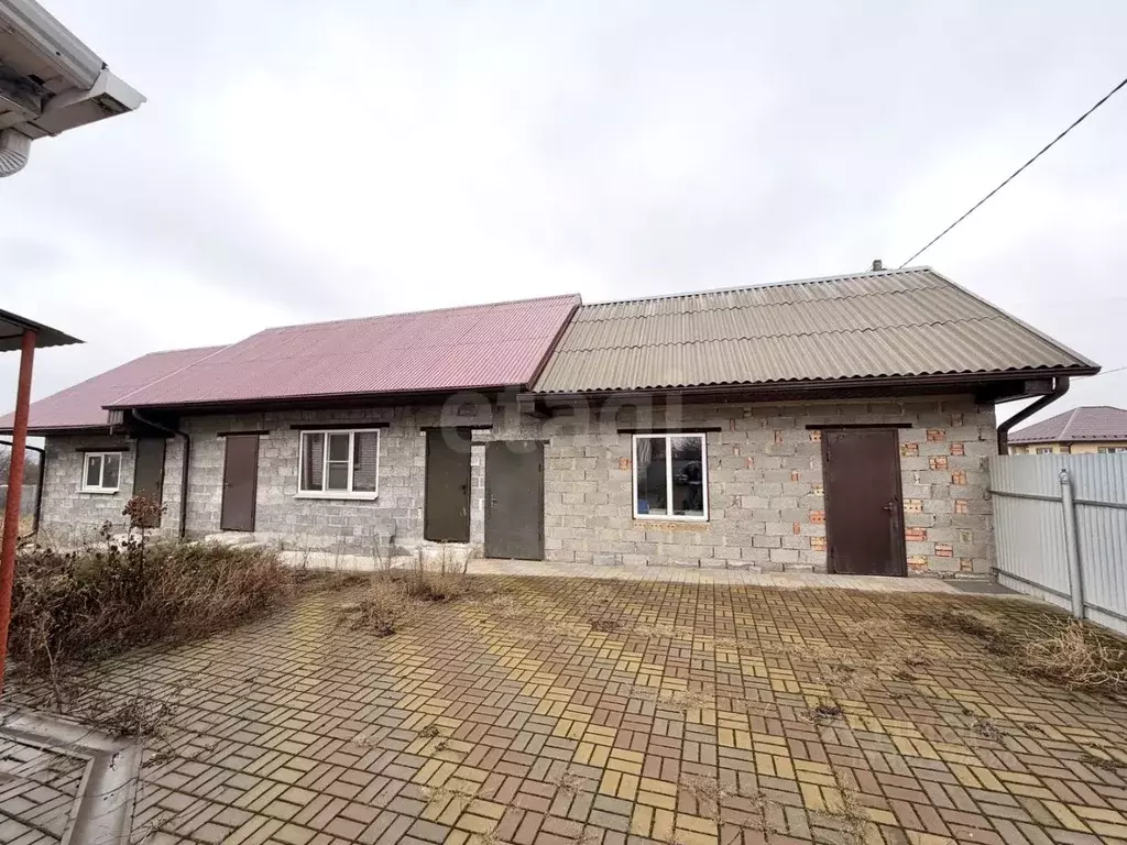 Дом в Белгородская область, Белгородский район, Поселок Октябрьский ... - Фото 2