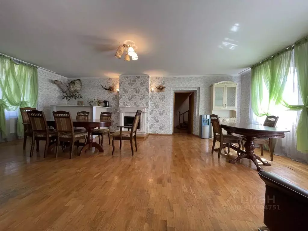 Коттедж в Самарская область, Сызрань ул. Володарского, 38/86 (650 м) - Фото 1