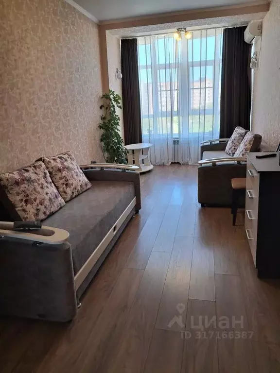 1-к кв. Краснодарский край, Геленджик Крымская ул. (46.0 м) - Фото 1