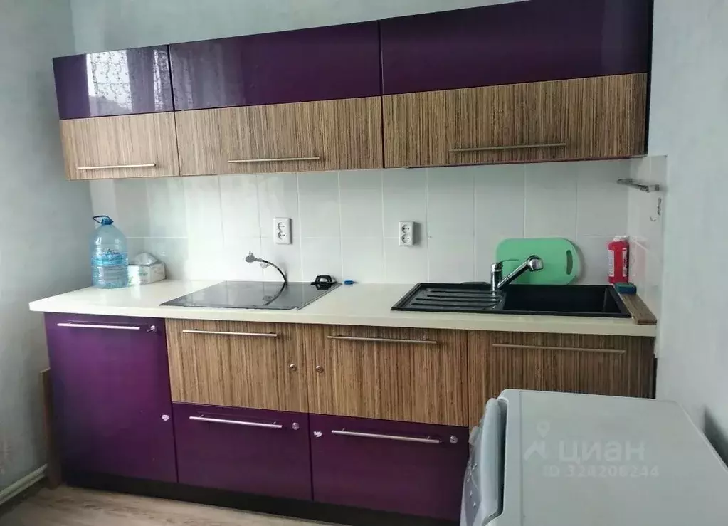 Студия Свердловская область, Екатеринбург ул. Избирателей, 112 (25.0 ... - Фото 1