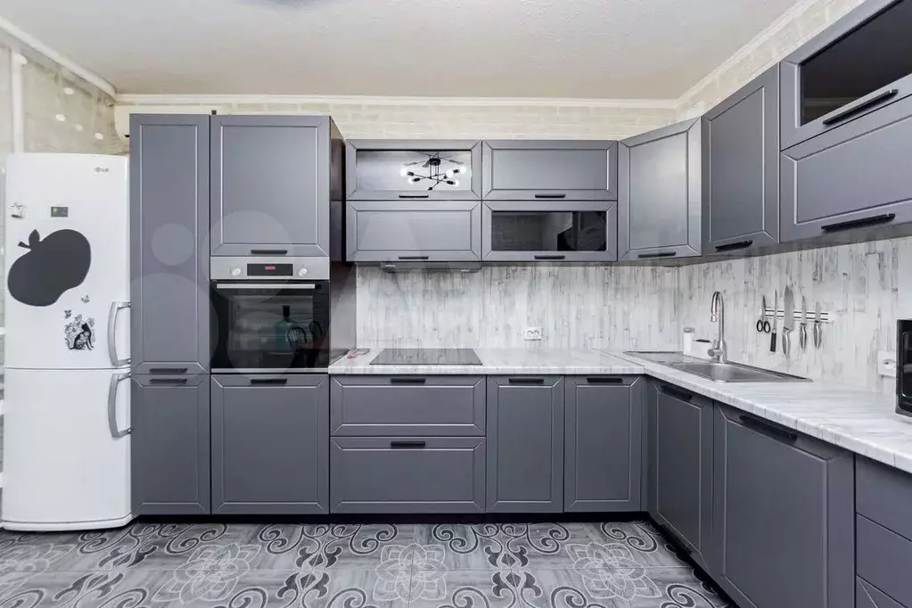4-к. квартира, 110 м, 8/9 эт. - Фото 1