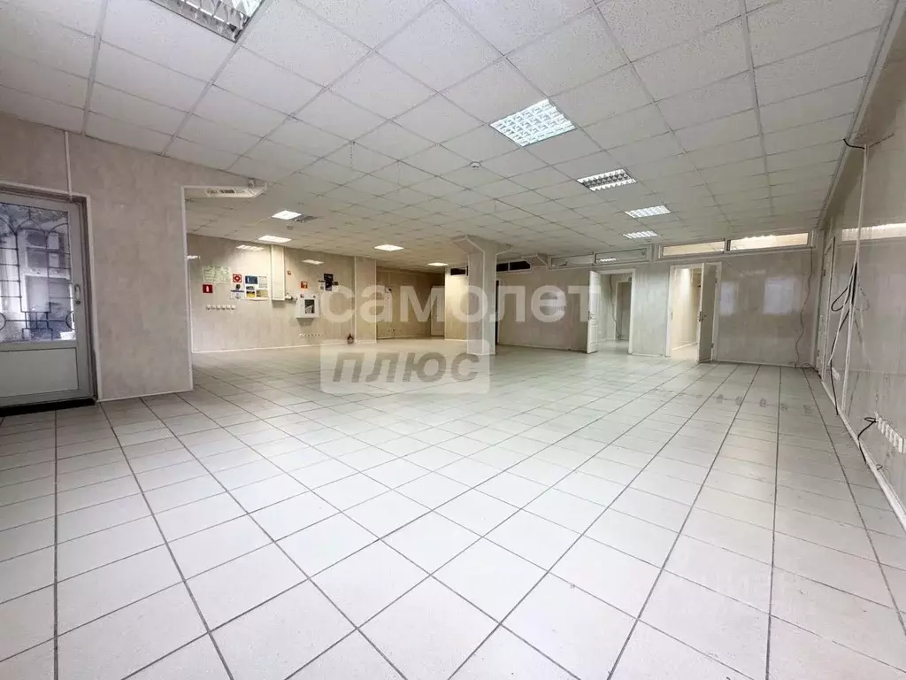 Офис в Самарская область, Тольятти ул. Дзержинского, 25А (173 м) - Фото 1