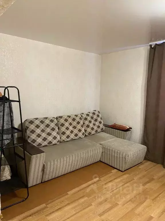 1-к кв. Омская область, Омск ул. Серова, 1Г (32.0 м) - Фото 2