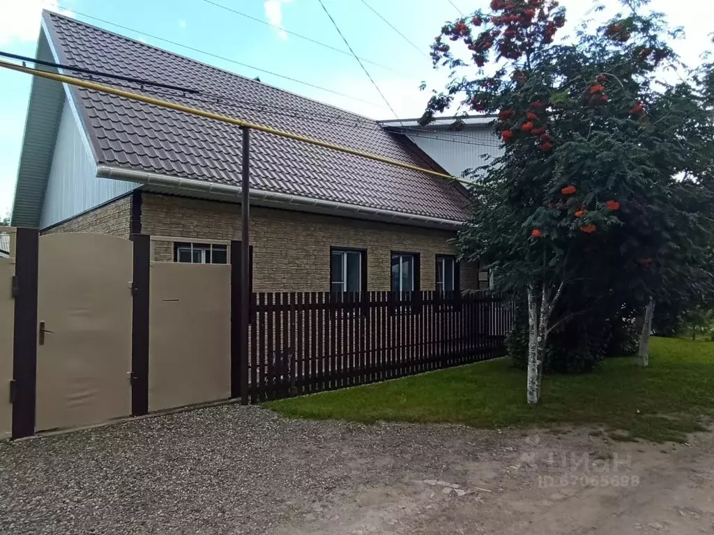 Дом в Алтайский край, Барнаул проезд 3-й Кооперативный, 25 (168 м) - Фото 1