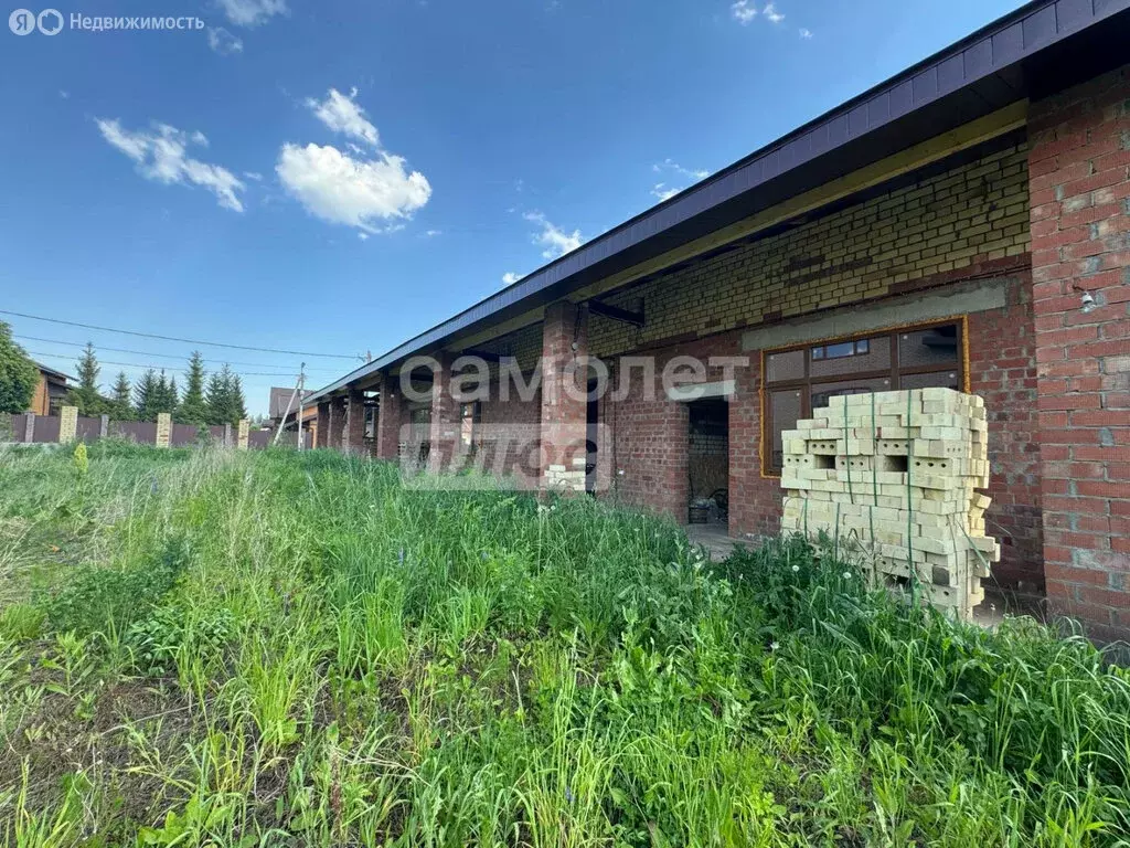 Участок в село Акбердино, Юбилейная улица (10 м) - Фото 0