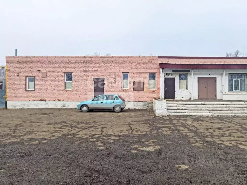Производственное помещение в Омская область, Марьяновский район, с. ... - Фото 1