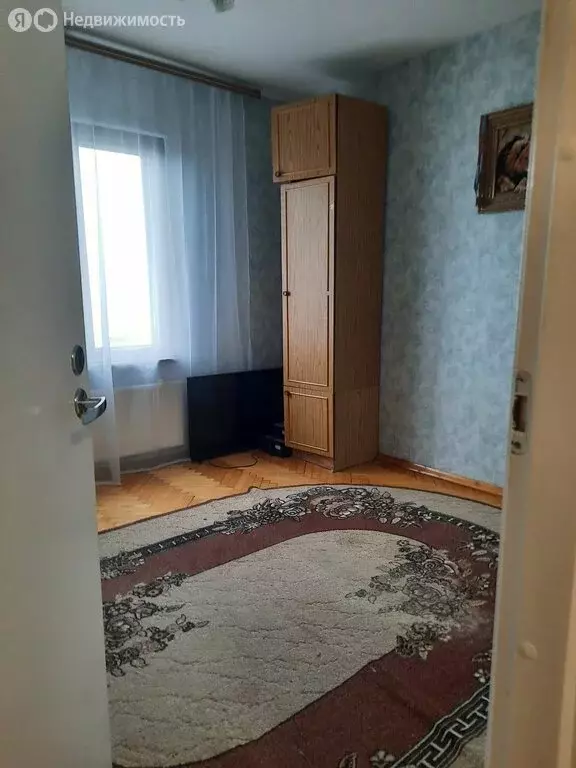 4-комнатная квартира: Рощинский, посёлок городского типа Рощинский, 7А ... - Фото 1