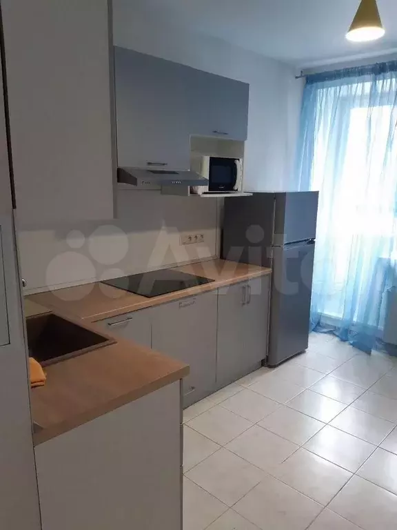 1-к. квартира, 40 м, 7/17 эт. - Фото 0