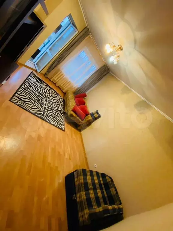 1-к. квартира, 35 м, 1/3 эт. - Фото 1