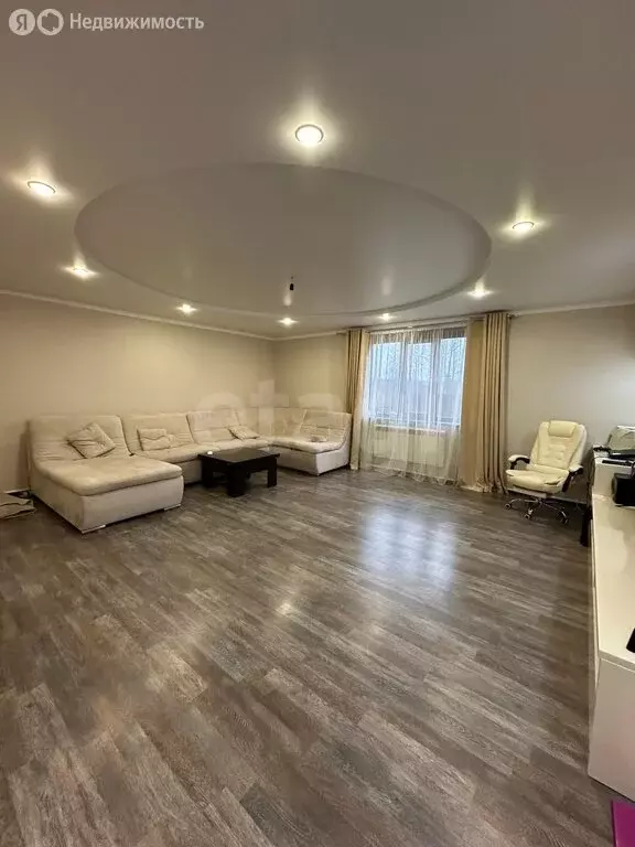 Дом в Ялуторовск, улица Высоцкого (160 м) - Фото 2