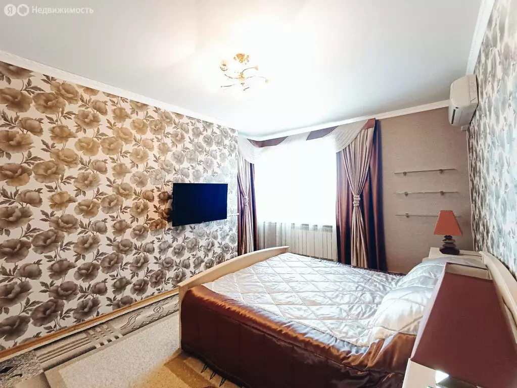 3-комнатная квартира: Волгоград, проспект Маршала Жукова, 106 (77.9 м) - Фото 1