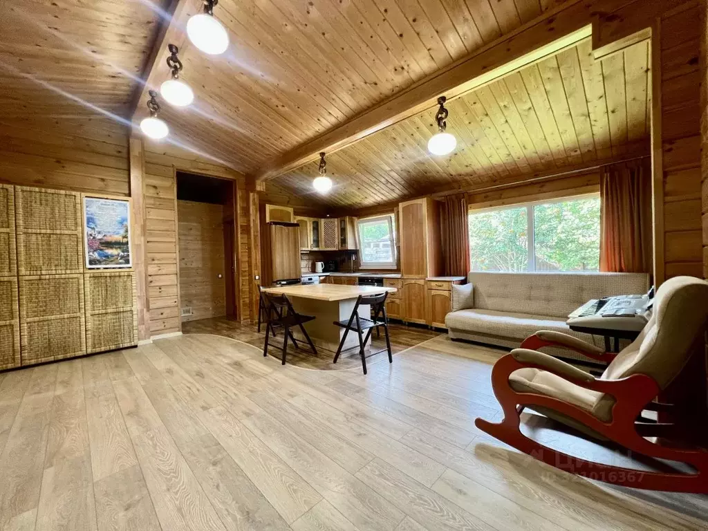 Коттедж в Вологодская область, д. Починок (Лесковский сельсовет) ул. ... - Фото 1