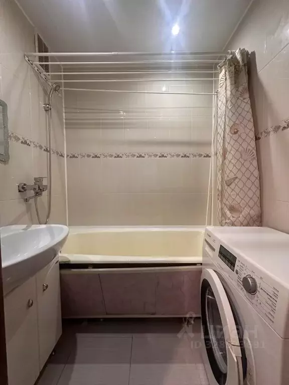 3-к кв. Кировская область, Киров ул. Маклина, 28 (64.7 м) - Фото 2