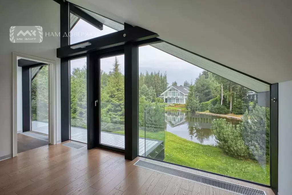 Дом в Ленинградская область, Всеволожский район, Бугровское городское ... - Фото 2