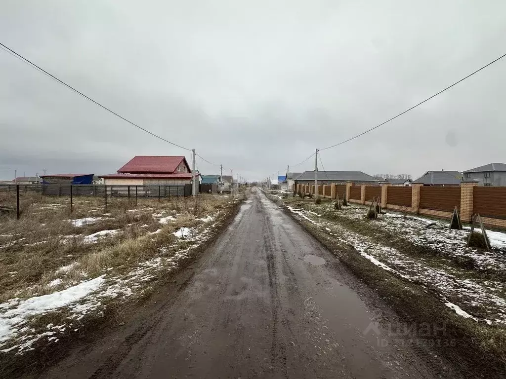 Участок в Башкортостан, Стерлитамакский район, Айгулевский сельсовет, ... - Фото 0