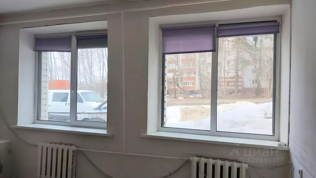 Офис в Калужская область, Калуга Азаровская ул., 30А (18 м) - Фото 1