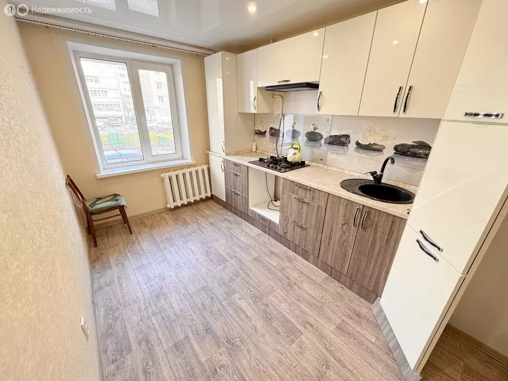 2-комнатная квартира: Кольчугино, улица Веденеева, 16 (56.3 м) - Фото 2